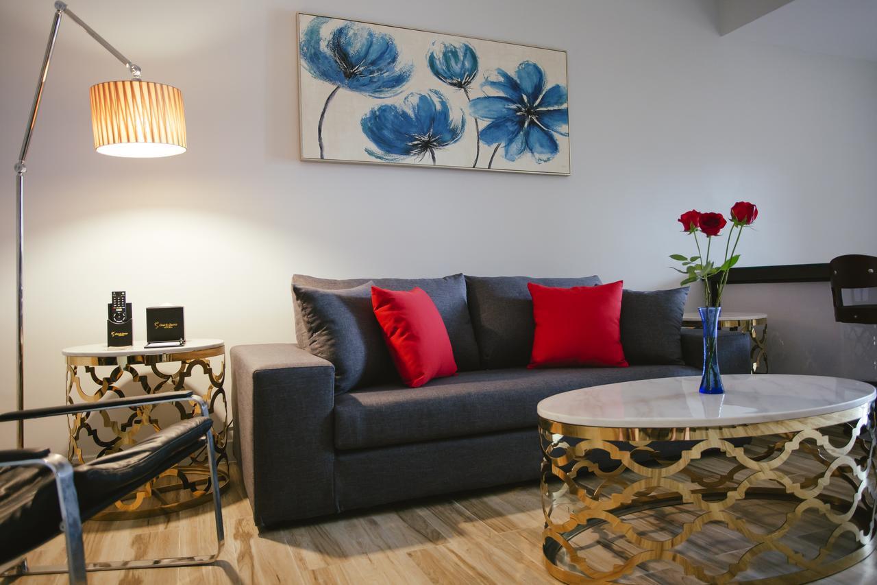منتجع وسبا ساند آند ساندلز ديزارو بيتش دِسارو المظهر الخارجي الصورة A living room